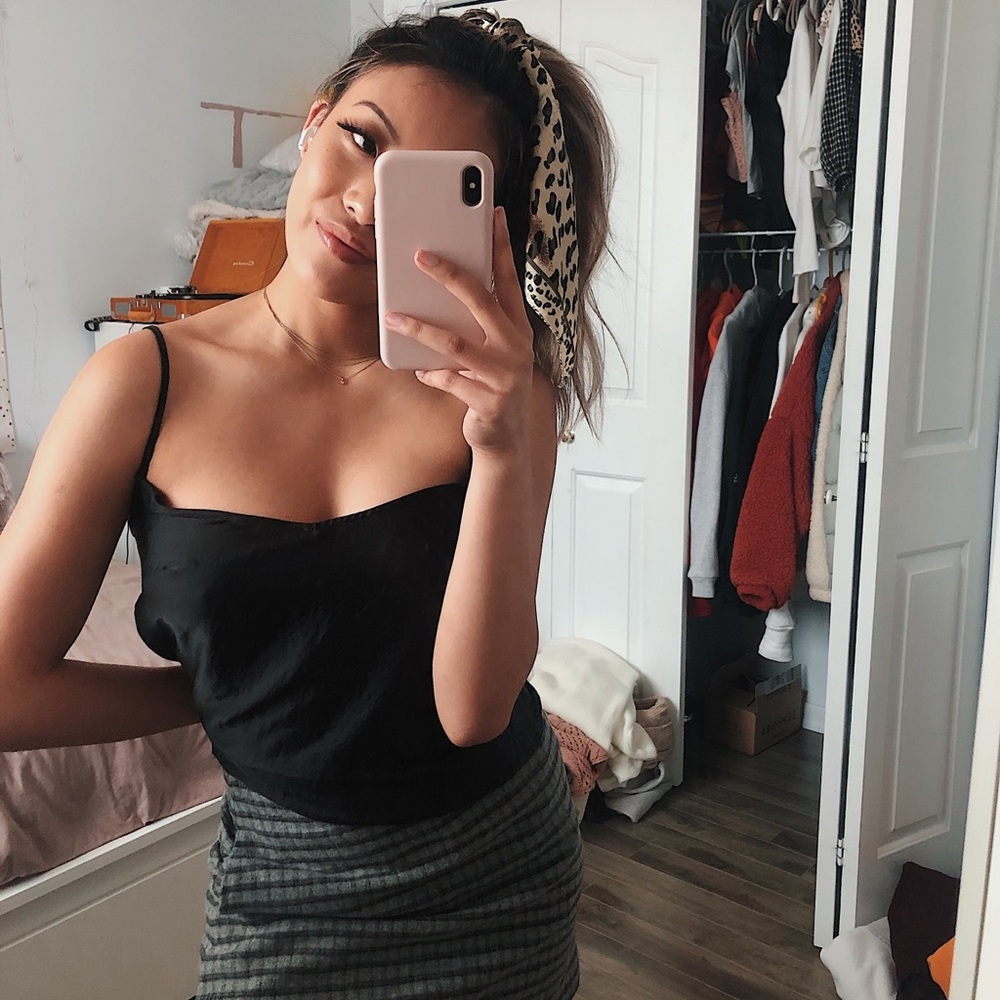 urban outfitters black tank